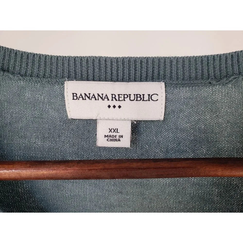 Banana Republic Luxe Collection Sweater‎ Size XXL  V Neck Diamond True Knit